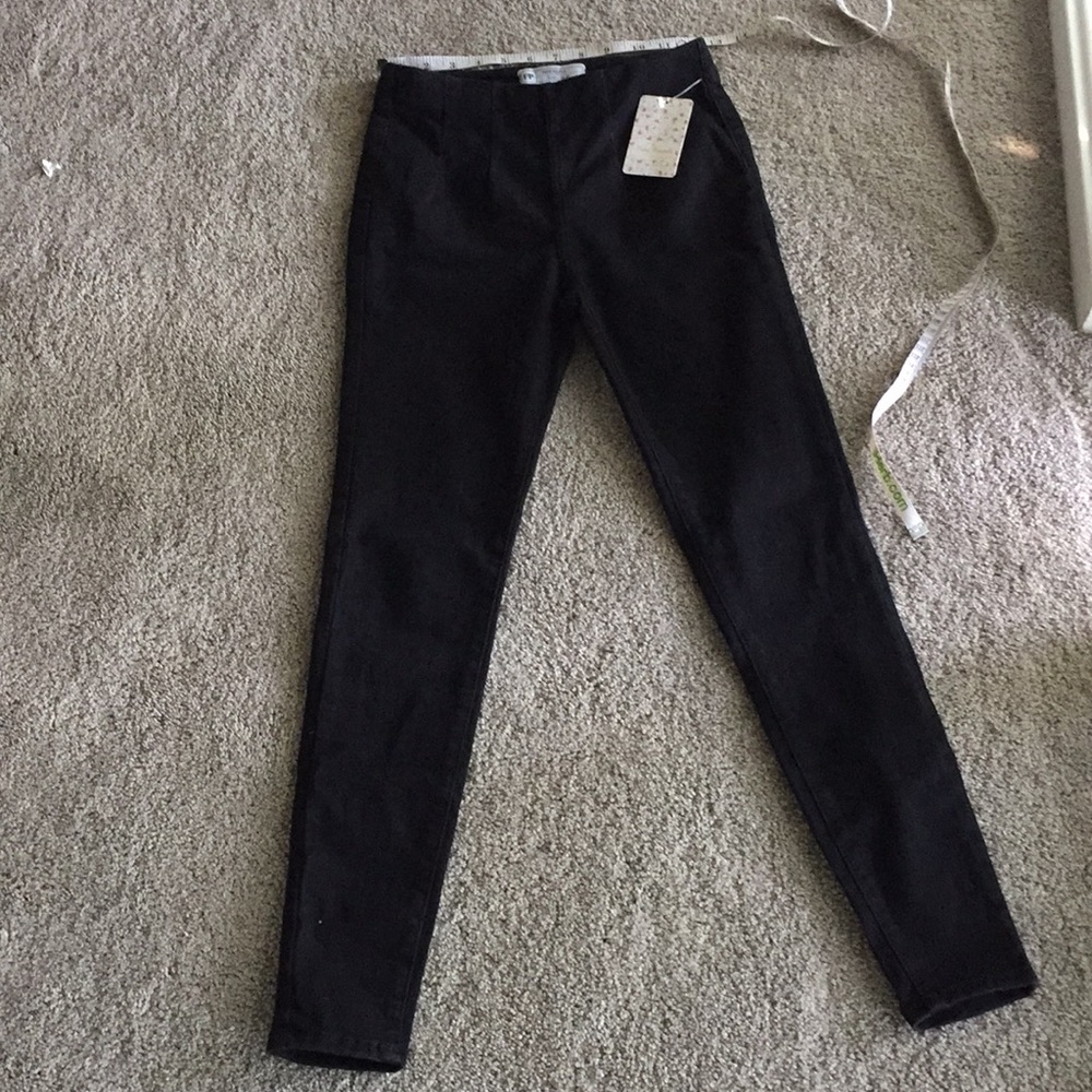 Brand new with tags Free People pull on jeans